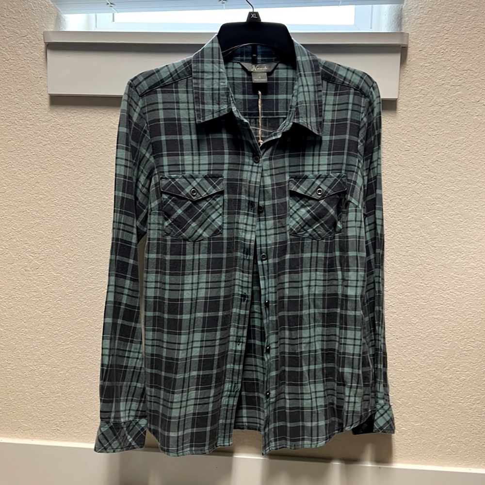 Brand new Natural Reflections flannel